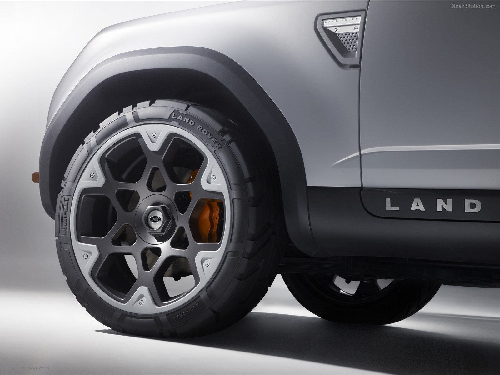 Land Rover DC100 Concept 2011